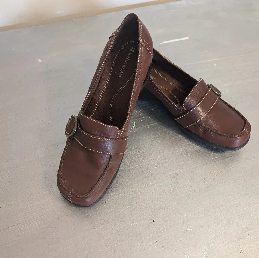 Womens Naturalizer Brown Leather Bit Style Accent Loafer Shoes Sz 8.5M - Picture 8 of 12
